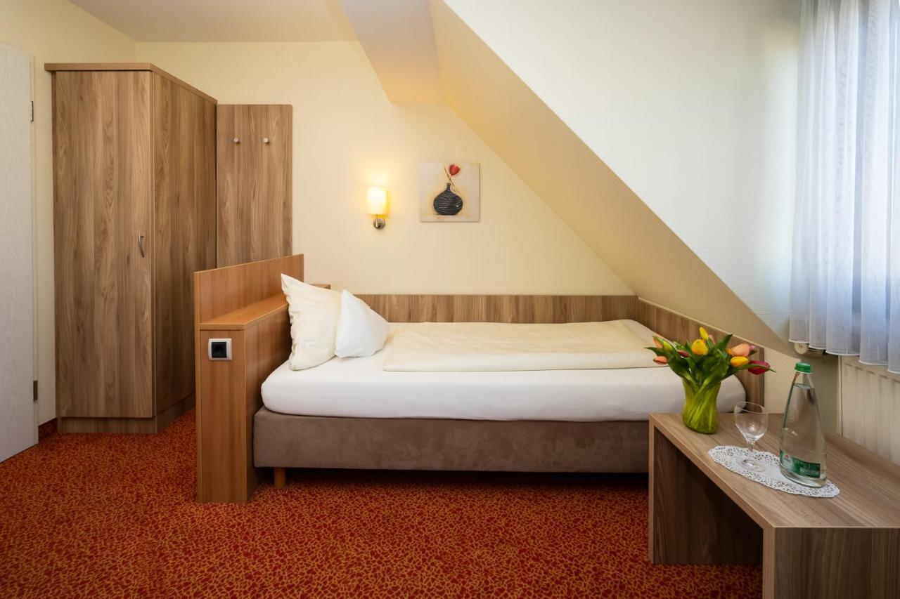 Ambient Hotel Am Europakanal Fürth Exterior foto