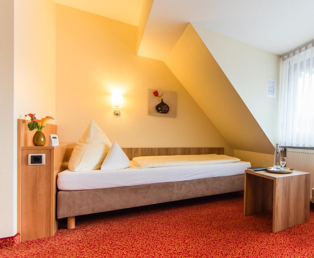Ambient Hotel Am Europakanal Fürth Exterior foto
